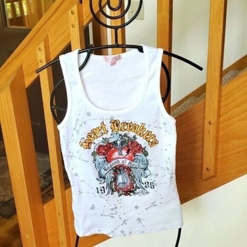 Romeo & Juliet Couture White Heart Breakers Legend of Rock Graphic Tank Top M